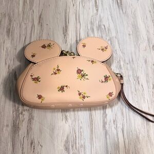 Coach x Disney Floral Mickey Ears Clutch - Pink